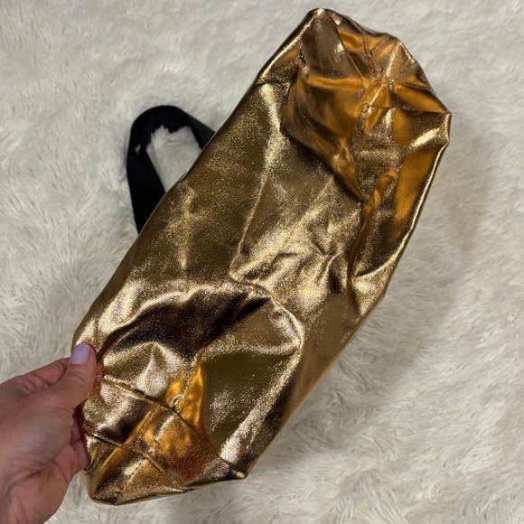 VS PINK Limited Edition Rose Gold Tote Bag - Picture 6 of 11